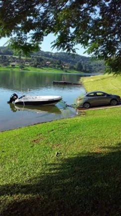 Imagem Espetacular Residência em Condomínio Novo Horizonte, Piracaia-SP