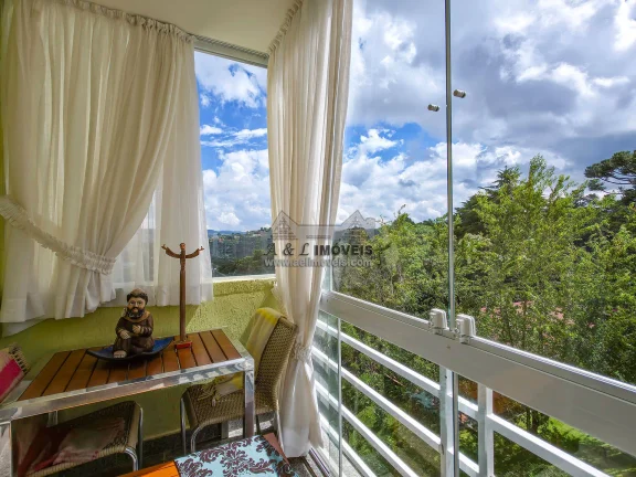 Imagem Apartamento à venda Campos do Jordão – lareira, varanda, 1 suíte