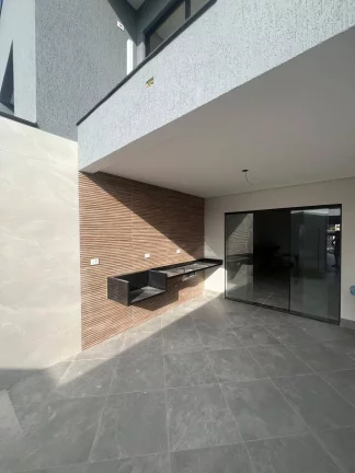 Imagem SOBRADO - JARDIM DAS FLORES - 03 dormitórios - PISCINA E 06 VAGAS