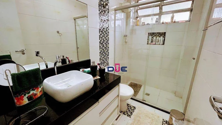 Imagem Apartamento com 2 dormitórios à venda, 66 m² por R$ 550.000 - Embaré - Santos/SP