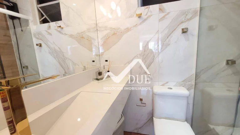 Imagem Cobertura com 3 dormitórios à venda, 322 m² por R$ 2.200.000,00 - Pompéia - Santos/SP