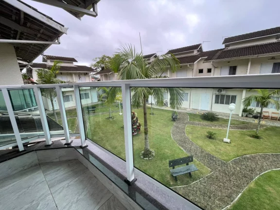 Imagem Sobrado à venda em Massaguaçu 2 dorm. R$420 mil – Caraguatatuba/SP