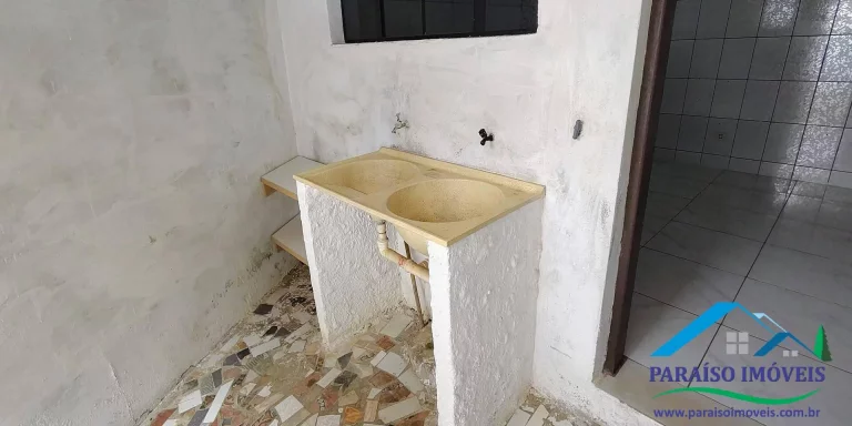 Imagem Oportunidade Única! Casa com 3 Quartos, Garagem Coberta e Ótima Localização