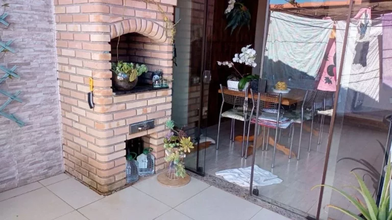 Imagem Sobrado com 3 dormitórios à venda, 112 m² por R$ 600.000,00 - Cidade Edson - Suzano/SP
