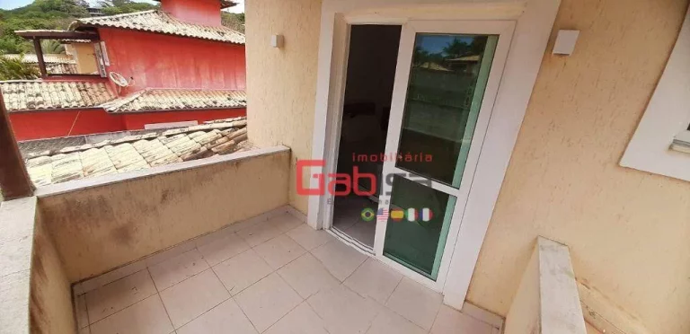 Imagem Casa com 4 dormitórios à venda, 300 m² por R$ 1.700.000 - Ferradura - Armação dos Búzios/RJ