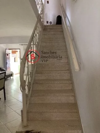 Imagem VENDA SOBRADO DE VILA NA MOOCA Rua tranquila e totalmente residencial, com monitoramento de câmeras Excelente localização, próximo a Igreja N. SRA. Do