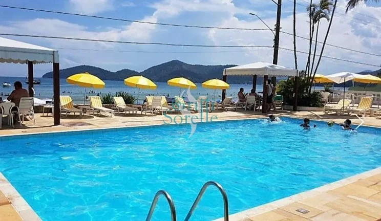 Imagem Hotel à Venda, beira mar, na Praia da Enseada - Ubatuba/SP.
