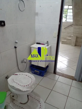 Imagem Ampla casa à venda em São Paulo-SP: 5 quartos, 1 suíte, 3 salas, 2 vagas, 210m² na Vila Buenos Aires!