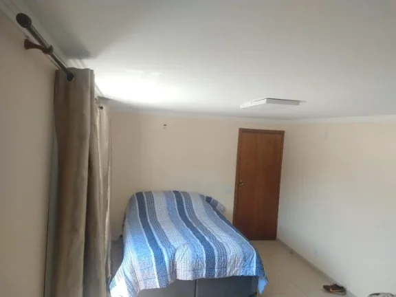 Imagem Casa para Venda por R$560.000,00 com 220m², 3 dormitórios, 1 suite e 2 vagas - Jardim helena, Ferraz de vasconcelos / SP - Cód. BDI28758