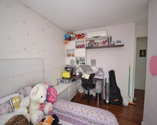 Imagem Venha se encantar com este maravilhoso apartamento em andar alto, decorado com muito bom gosto e sof...