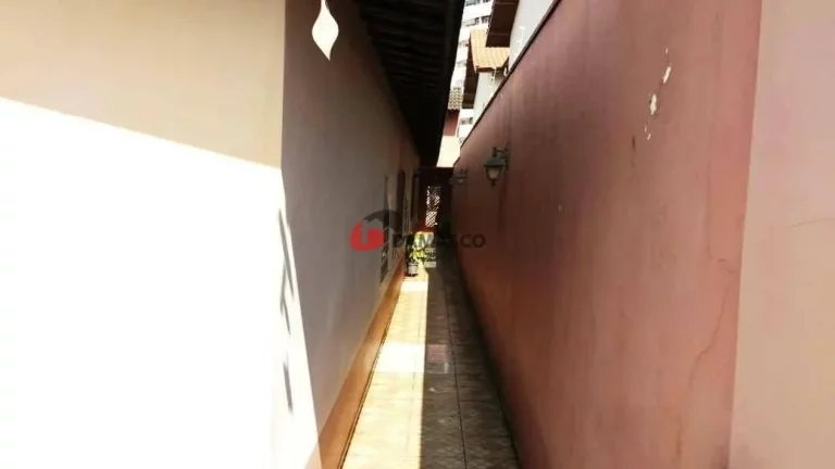Imagem Casa à venda 7 Quartos, 1 Suite, 7 Vagas, 420M², Campestre, Santo André - SP