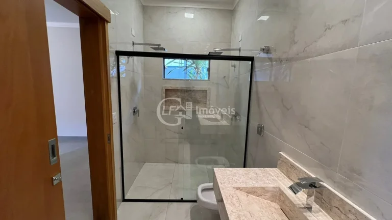 Imagem Casa à venda na Vila Vilas Boas em Campo Grande-MS: 3 quartos, 3 suítes, 3 salas, 2 banheiros, 4 vagas de garagem, 180m².