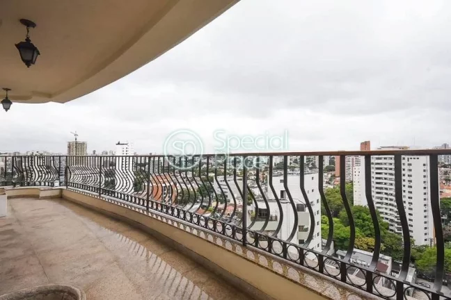 Imagem Ótima cobertura com 257m², Campo Belo, todos os ambientes com varanda e vista! Andar alto, living ...