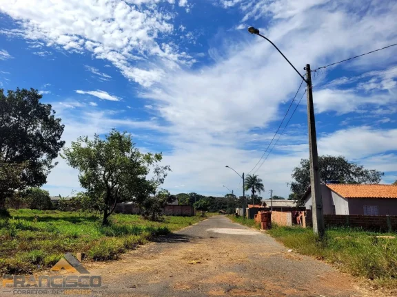 Imagem LOTE DE ESQUINA NO LOTEAMETNO VILLAR BAVIERA EM ABADIA