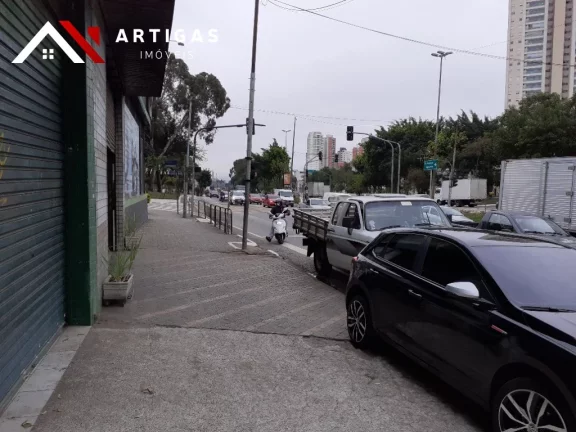 Imagem Armazéns á venda na Mooca Av Salim Farah Maluf e Rua Jaboticabal 200 m²