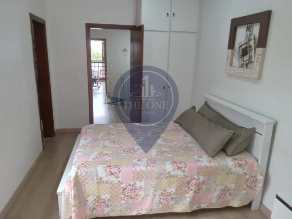 Imagem Casa à venda na Vila Mariana, São Paulo-SP: 3 quartos, 1 suíte, 3 salas, 3 banheiros, 2 vagas de garagem, 125m²! Venha conhecer!
