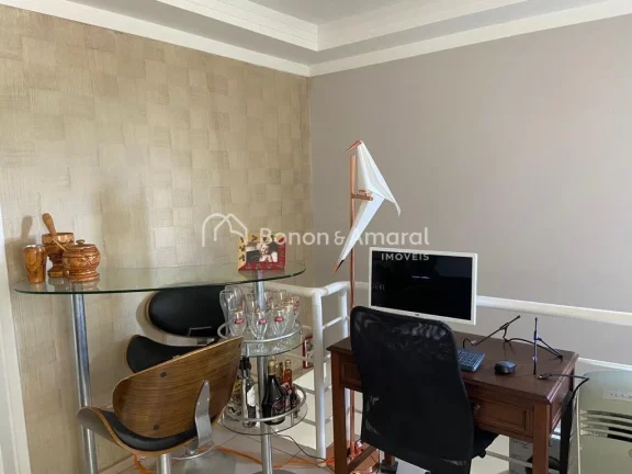 Imagem Apartamento duplex à venda no Jardim Proença, Campinas. O imóvel possui 2 quartos, sendo 1 suíte...
