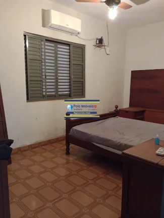 Imagem Casa a venda R$ 300.000 com 2 quartos, 4 vagas bairro Adelino Simioni - Ribeirão Preto