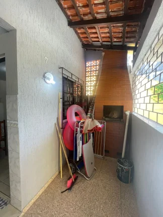 Imagem SOBRADO com 2 dormitórios à venda com 202.8m² por R$ 368.000,00 no bairro Balneário Betaras - MATINHOS / PR