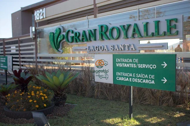 Imagem Terreno à venda, 1106 m² por R$ 650.000,00 - Condomínio Gran Royalle - Lagoa Santa/MG