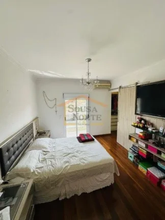 Imagem Apartamento com 160m², 3 dormitórios, sendo 3 suites todos com varanda, sala para dois ambientes, ...