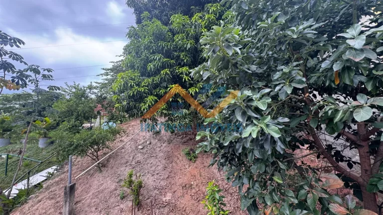 Imagem Casa com 2 moradas à venda no bairro Caravelas - Ipatinga
