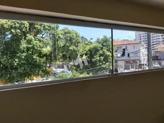 Imagem Casa para Venda em Santos, Pompéia, 4 dormitórios, 1 suíte, 3 banheiros, 2 vagas
