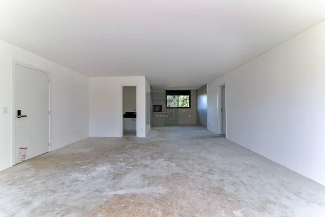 Imagem HUGO LANGE - Apartamento 3 suítes. 3 vagas. 142,63 m² privativos.