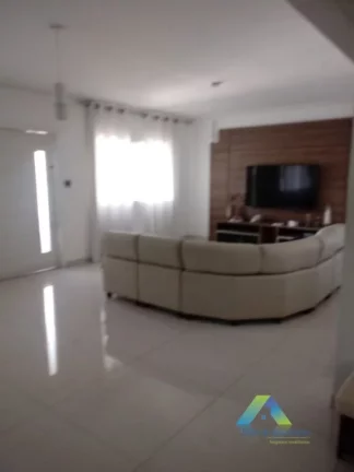 Imagem JARDIM DA SAÚDE CASA alto padrão, 640 metros, 4 dormitórios, 2 suítes, quintal 5 vagas ótima localização e valor !!!!