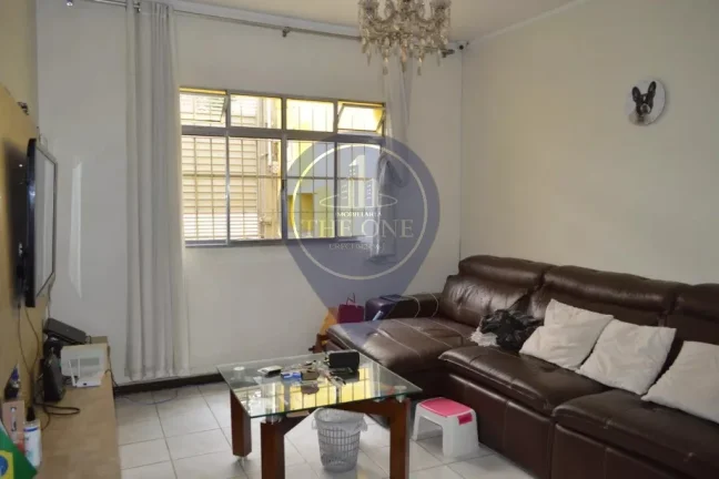 Imagem Imperdível! Casa à venda na Vila Monumento, São Paulo-SP, 3 quartos, 1 suíte, 2 salas, 4 banheiros, 2 vagas, 200m². Confira!