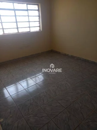 Imagem Casa com 3 dormitórios à venda por R$ 200.000,00 - Setor Central - Itumbiara/GO