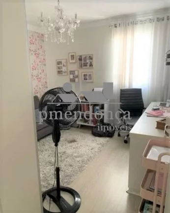 Imagem Apartamento amplo e bem dividido, com living para 2 ambientes, 03 quartos sendo 1 suíte, banheiro s...