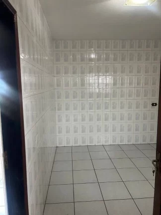 Imagem Casa com 1 dormitório para alugar, 35 m² por R$ 1.042,00/mês - Cidade São Jorge - Santo André/SP