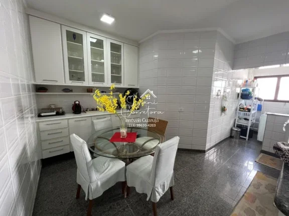 Imagem Apartamento a 150 metros da praia da Enseada com 3 dormitórios, suíte, 2 vagas, Guarujá-SP: 127m², 1 suíte, 2 salas, 2 banheiros e vaga de garagem