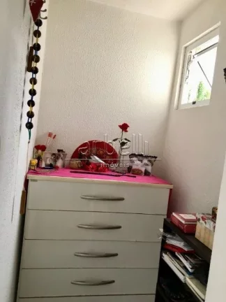 Imagem Casa estilo loft, com 110 m² e área total de 70 m², 01 dormitório, sala dois ambientes, banheiro...