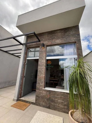 Imagem Casa com 3 dormitórios à venda, 150 m² por R$ 860.000 - Jardim Imperial - Lagoa Santa/MG