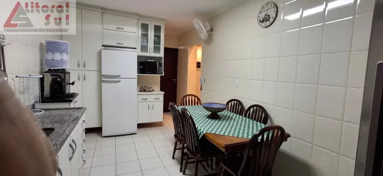 Imagem Apartamento à venda em Praia Grande-SP, Tupi: 3 quartos, 1 suíte, 1 sala, 3 banheiros, 2 vagas, 130m². Confira já!