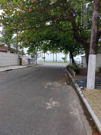 Imagem Casa à Venda em Solemar, Praia Grande - SP