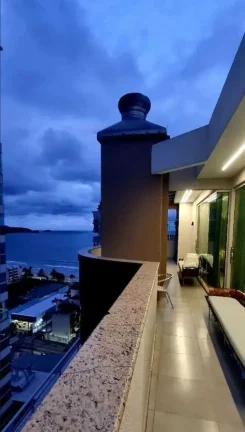 Imagem Cobertura duplex mobiliada e decorada vista mar com 4 suítes e 1 vaga em Meia Praia Itapema