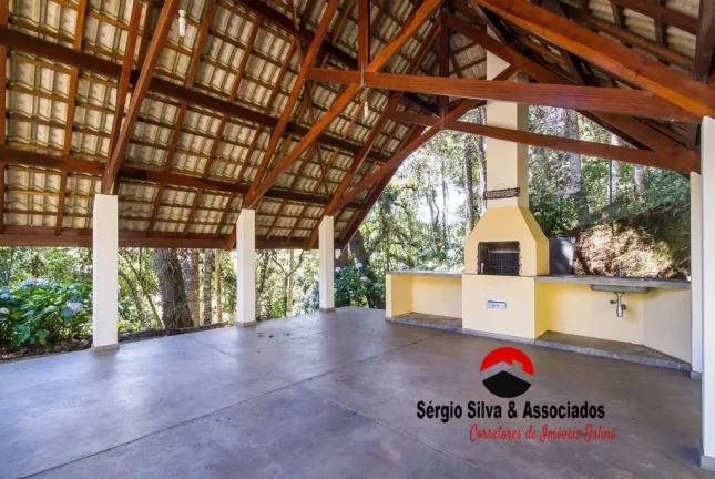 Imagem Casa para Locação na Região do Alto do Capivari Campos do Jordão -SP.