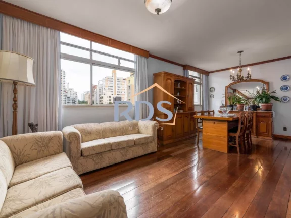 Oportunidade ! Apartamento 190 m ! 03 dormitórios 01 suíte 01 dormitório com varanda. Próximo metrô Oscar Freire