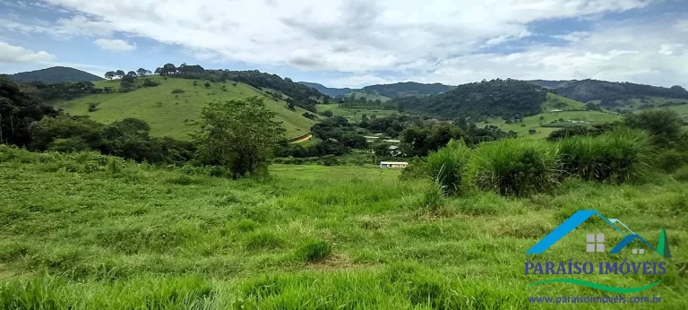 Imagem Invista em Sustentabilidade: Sítio com Nascentes e Preservação