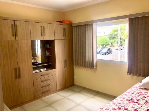 Imagem Sobrado Jd. Avelino - 200 m² - 4 Dormitórios - 2 Banheiros - Espaço Gourmet - 2 Vagas.