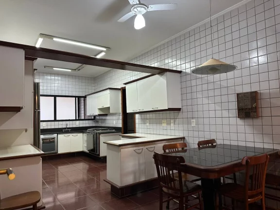 Imagem Apto Alto Padrão frente mar 252 m2 área útil e 330 total-Venda !!!