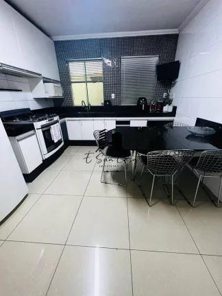 Imagem Casa 3 quartos á venda Bairro Cabral Contagem/MG