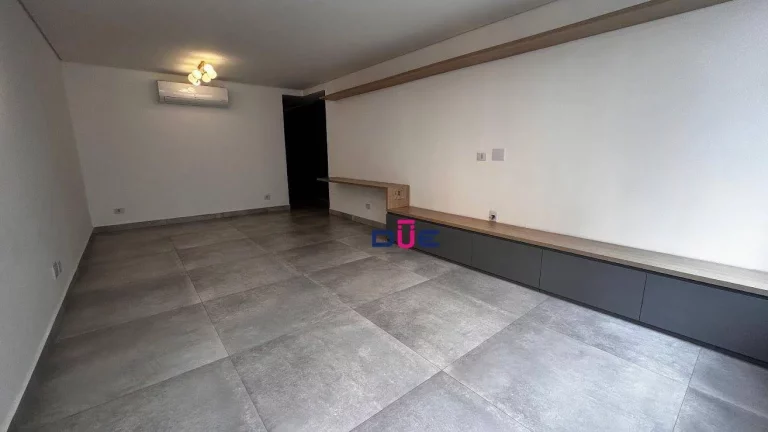 Imagem Apartamento com 3 dormitórios à venda, 127 m² por R$ 1.350.000 - Gonzaga - Santos/SP