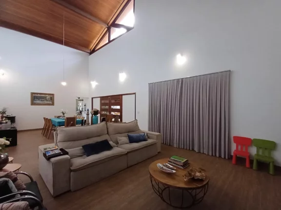 Imagem Casa de vila para venda em Recreio Campo Belo com 4 quartos, sendo 3 suítes, 199m2