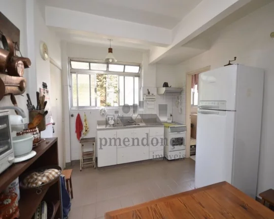 Imagem Apartamento em Pinheiros com 138m², 3 quartos e 1 vaga fixa.