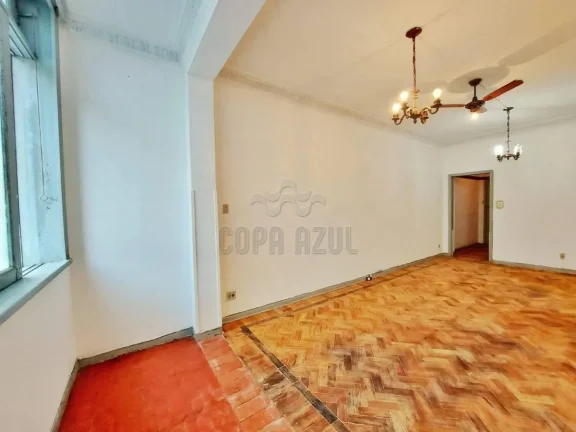 Imagem Leme – Avenida Nossa Senhora de Copacabana | Residencial › Apartamento 3 quarto(s) à Venda