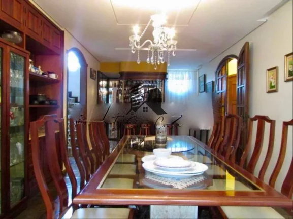 Imagem Casa 4 Quartos 2 Suítes Bairro São José